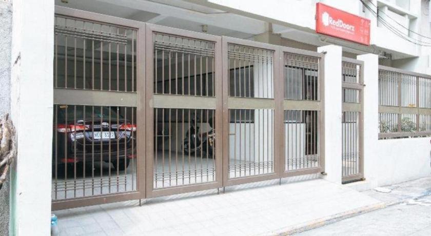 Reddoorz Plus Near Osmena Highway 2 Hotel Manila Exterior photo