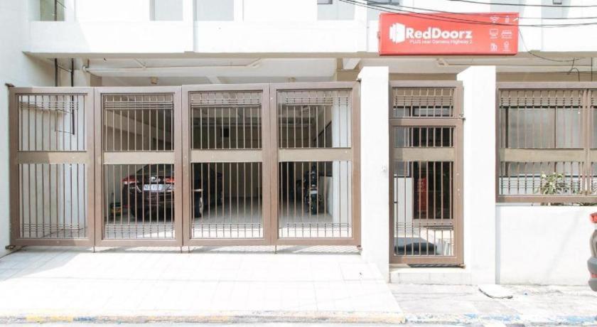 Reddoorz Plus Near Osmena Highway 2 Hotel Manila Exterior photo